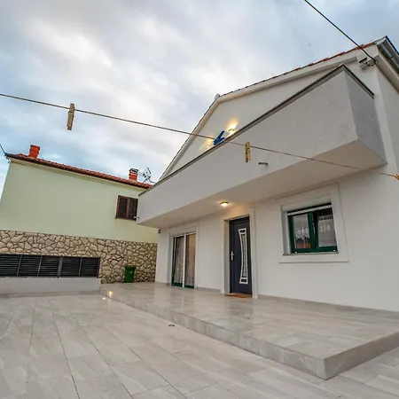 Il Dono Del Mare - Island Iz Appartement Veli Iž